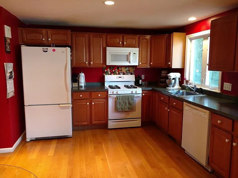 11 Brackett Rd #A — Photo 9