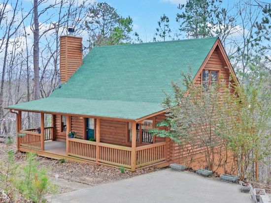 66 Garfield Dr, Ellijay, GA 30540