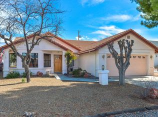 4046 E Lake Shore Dr, Rimrock, AZ 86335