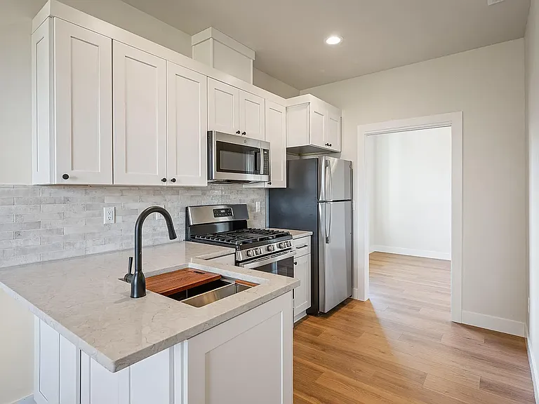 16768 Sandy Ct — Photo 1