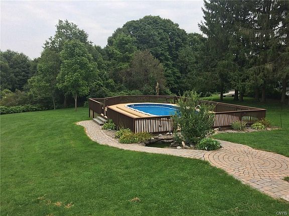 4th image of 13 Marshall Hts