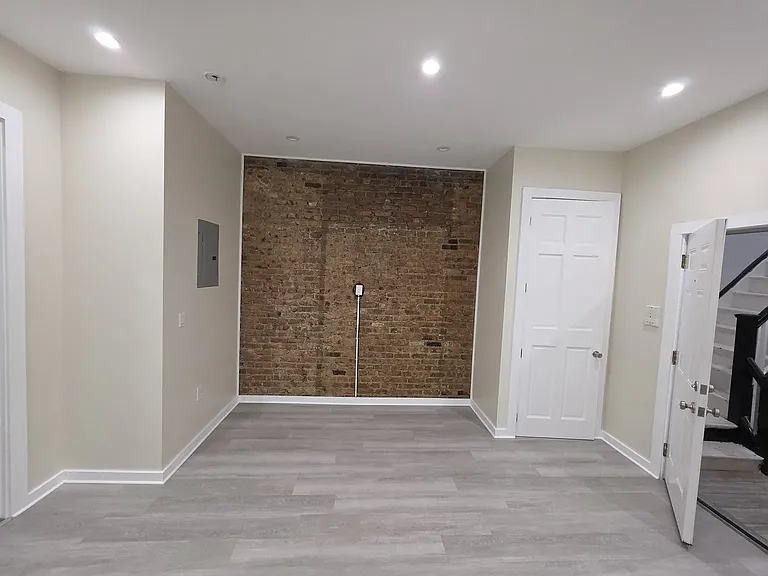 1136 Saint Marks Ave #2F — Photo 7