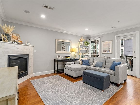 3rd image of 47 Soley St #2