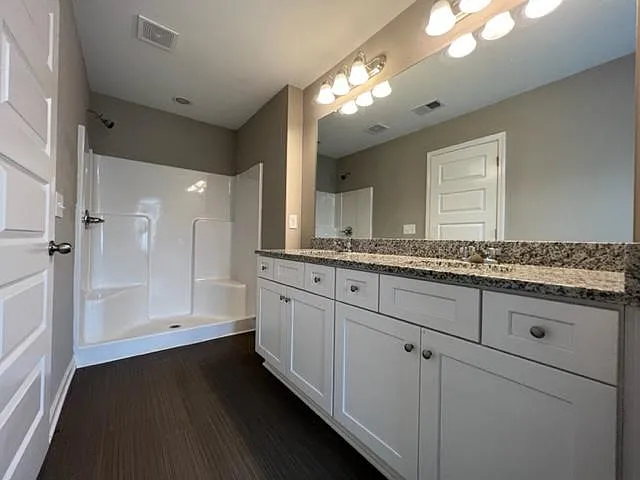 110 Squarewood Ln — Photo 9