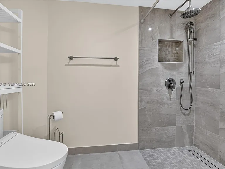 13800 SW 14th St #114C — Photo 22