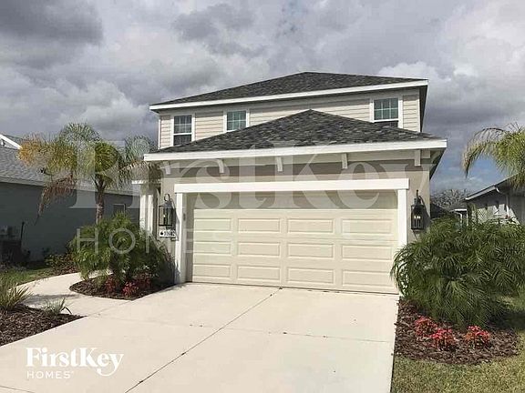 3rd image of 10942 Sand Pine Ln