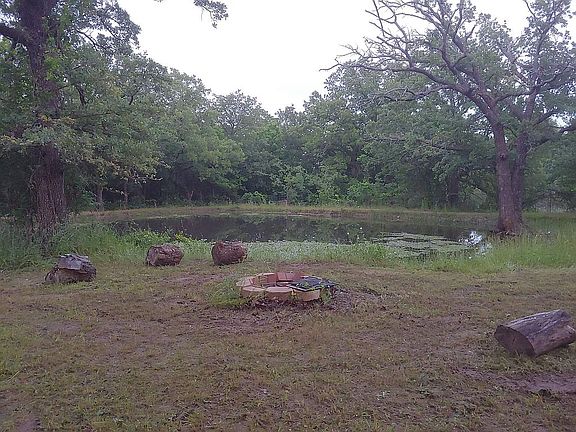 3rd image of 421 Private Road 296