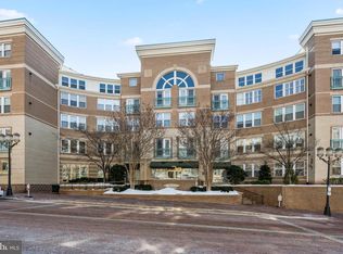 12001 Market St APT 266, Reston, VA 20190