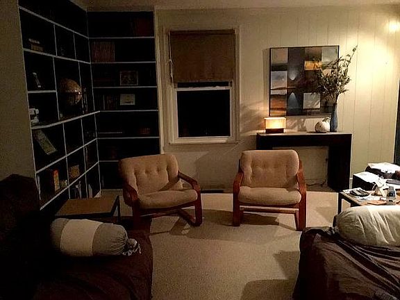 4th image of 8381 Merrymount Dr