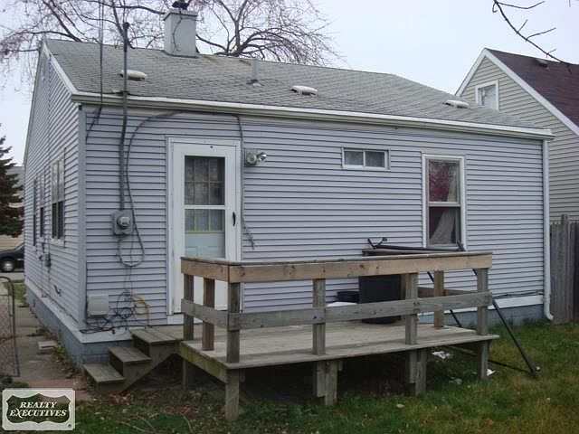 2nd image of 13156 Sherman Ave