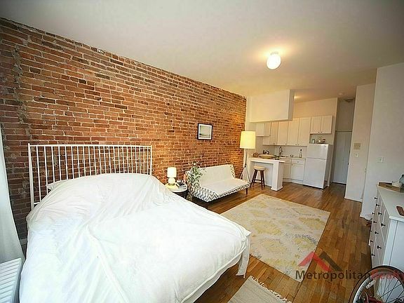 3rd image of 447 7th Ave APT 3D