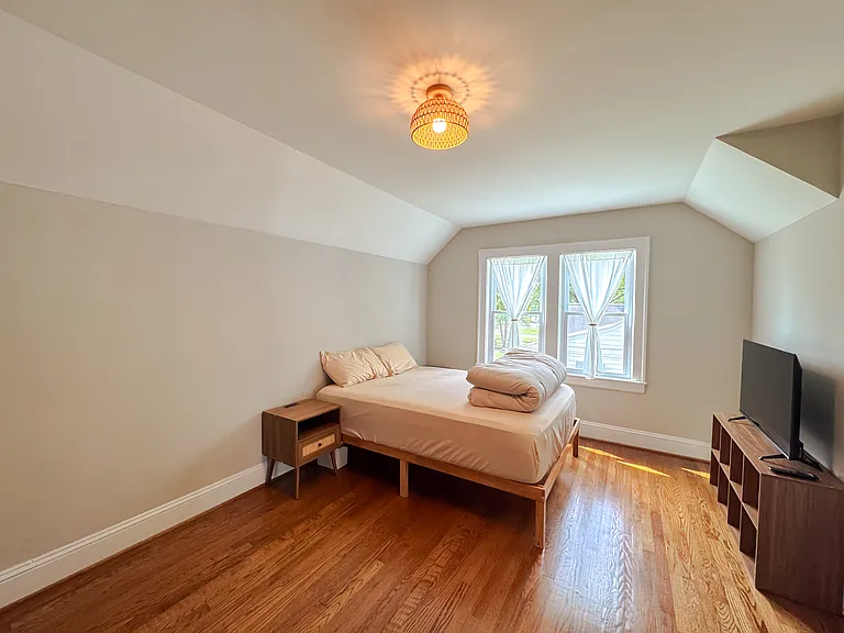 3906 N Cherry St #2 — Photo 1