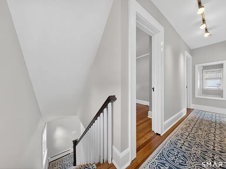 30 Noble St — Photo 20