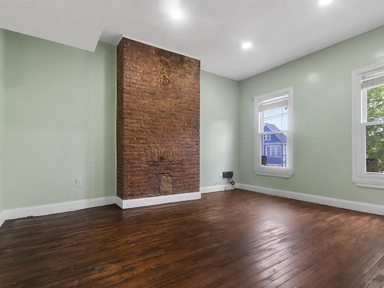 271 Cator Ave #2 — Photo 12