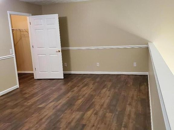 17' x 14' upstairs loft with closet storage