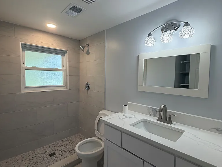 2436 Pinehurst Dr — Photo 13