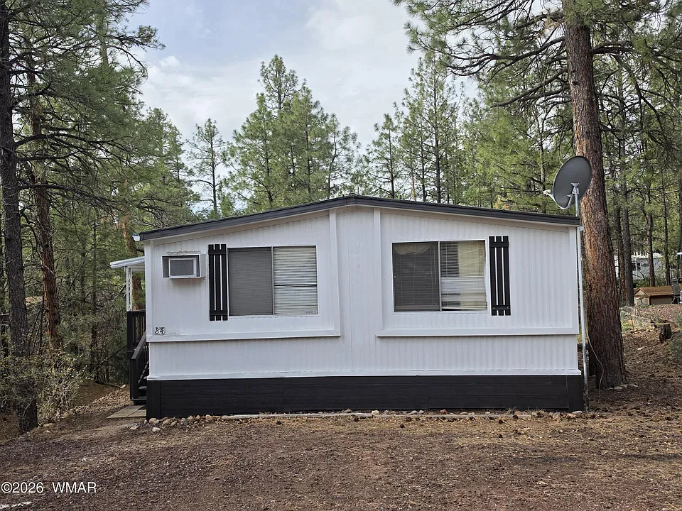 2800 S White Mountain Rd #84