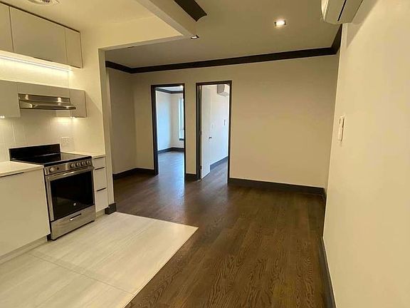2nd image of 1076 Bergen St #4B