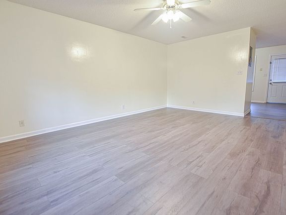 2nd image of 2805A Cobalt Dr