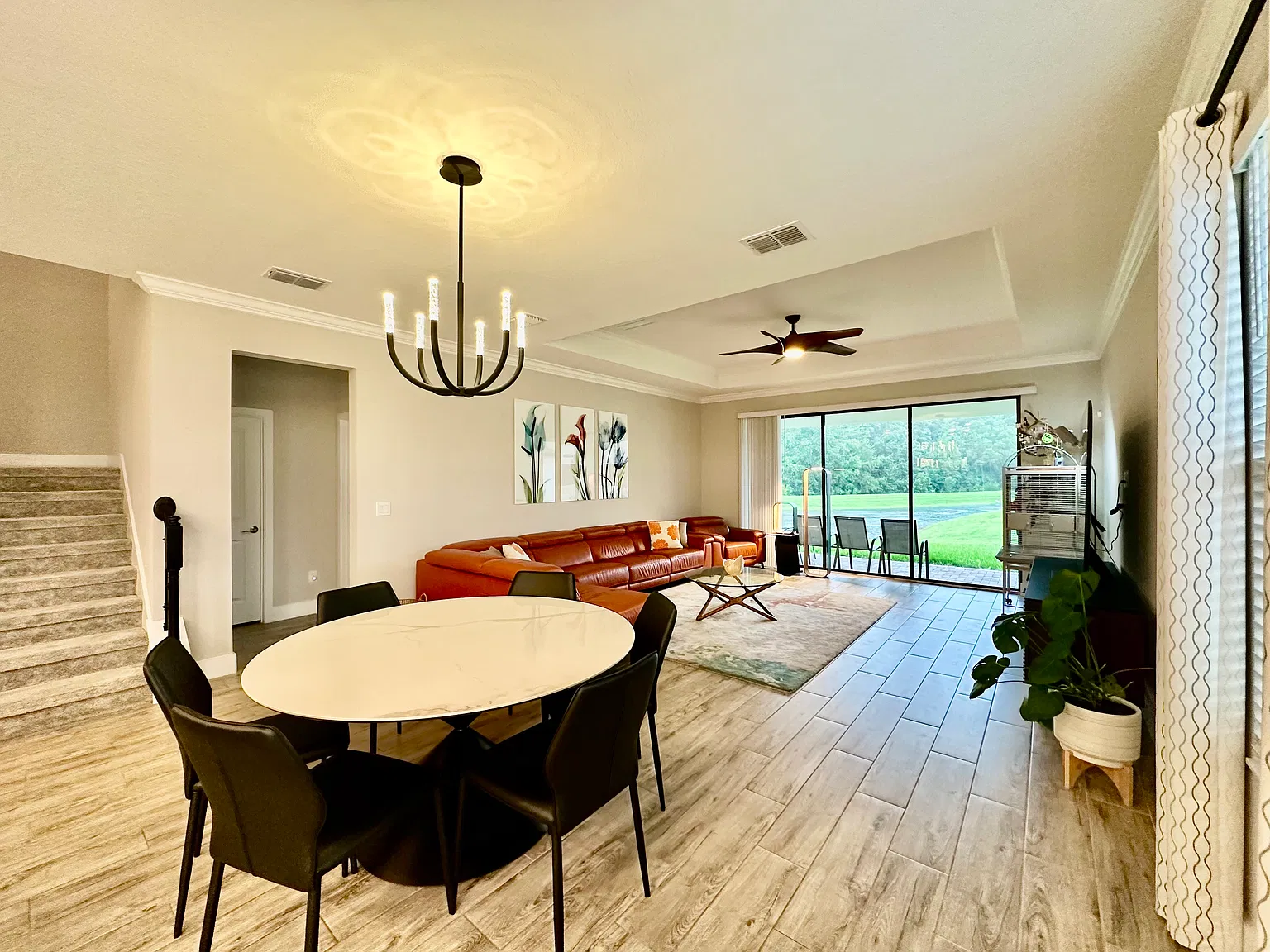 4 bed, 2.5 bath, 2964 sqft, $3,600 — Photo 3
