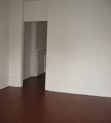 2nd image of 1902 Saint Philip St