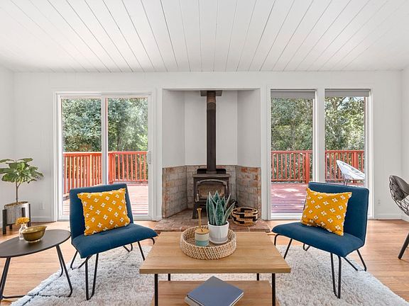 5th image of 112 Oak Knoll Ct