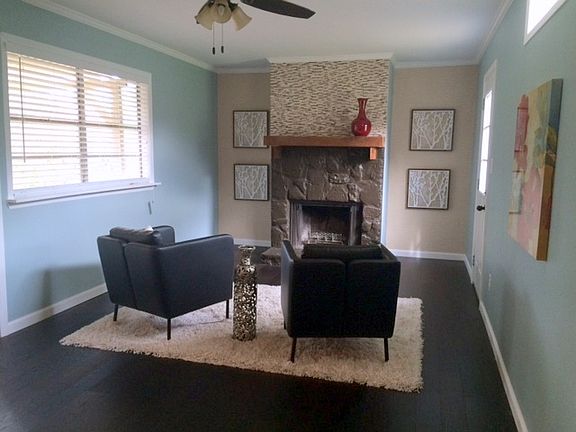 5th image of 111 Sussex Dell Dr
