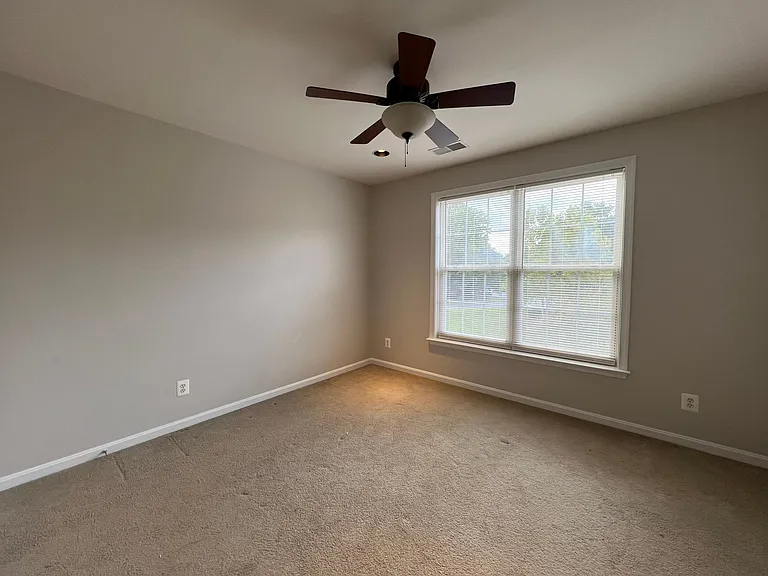 4091 Oak Village Ldg — Photo 9
