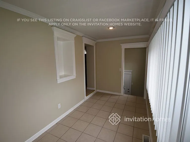 2528 Ridgeland Ave — Photo 5