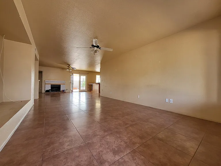 4821 W Bluefield Ave — Photo 5