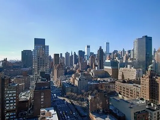 Sold by Corcoran | media 8