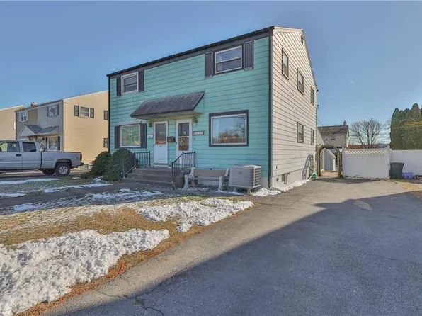 1323 Catasauqua Rd, Bethlehem, PA 18017