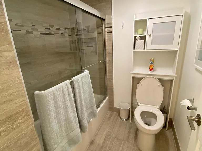 9285 Vista Del Lago #36F — Photo 14