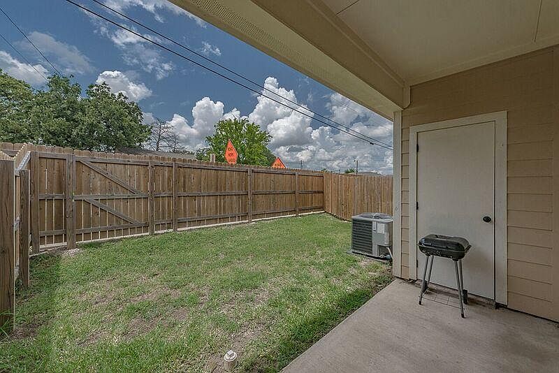 Watson Townhomes 111 Watson Ln Bryan TX Zillow
