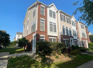 25121 Neptune Ter, Chantilly, VA 20152