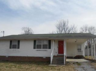 124 Martin St, White Bluff, TN 37187