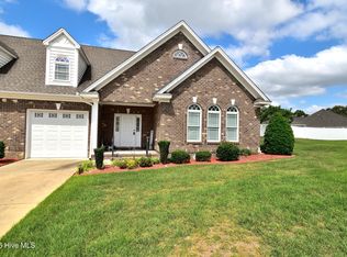 140 Bridgeport Ct, Rocky Mount, NC 27804