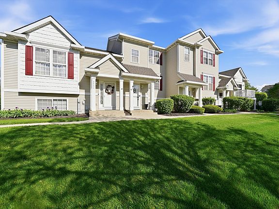 3rd image of 3554 Woodside Ct