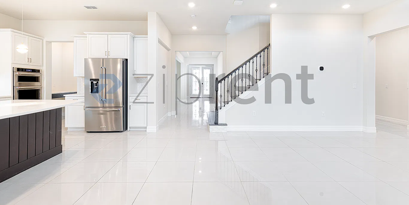 6 bed, 8323 sqft, $6,300 — Photo 3
