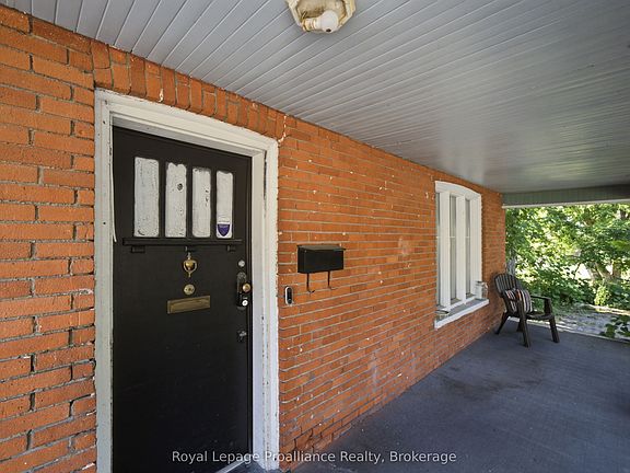 3rd image of 1 Highland Ave