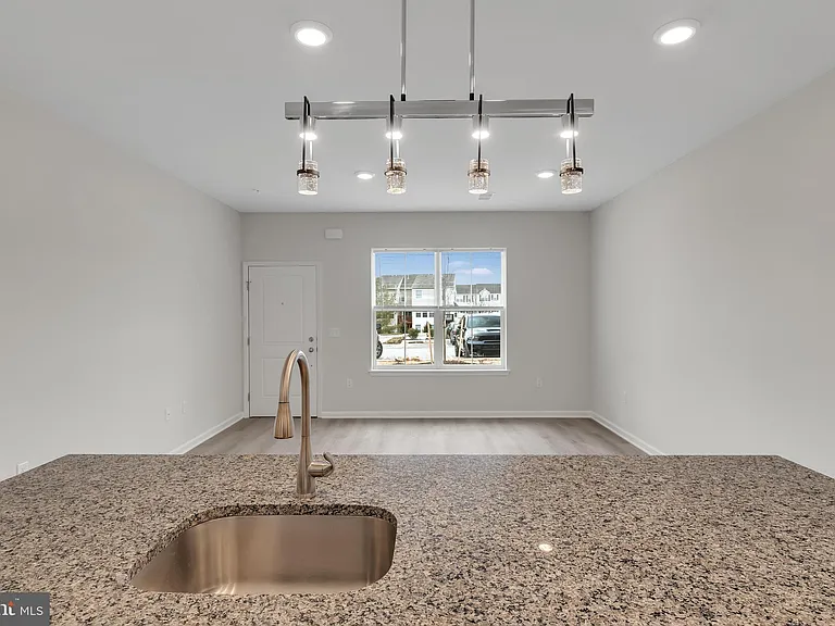 35 Wildflower Ln — Photo 15