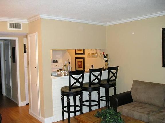 5th image of 1717 Park St APT 20