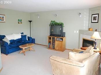 3rd image of 13913 SW Liden Dr