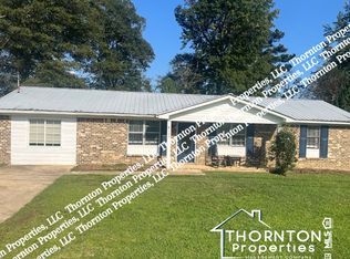106 Celia Ave, Albertville, AL 35951