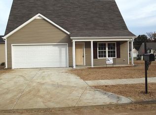 424 Deer Madow Ln, Lebanon, TN 37090