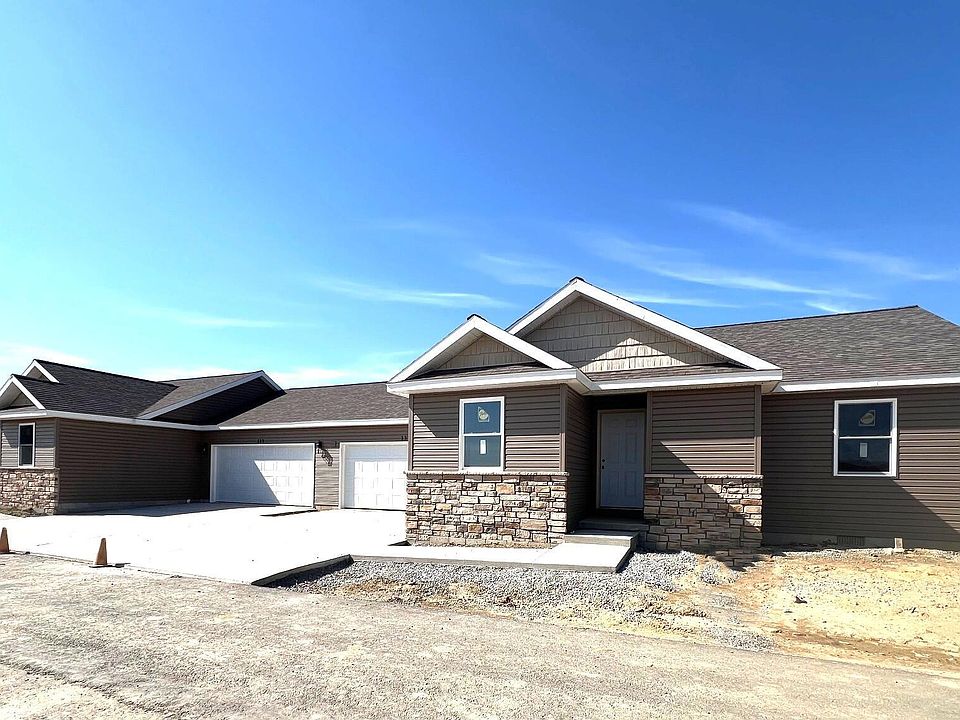 2nd image of 987 Greenbrier Rd #137
