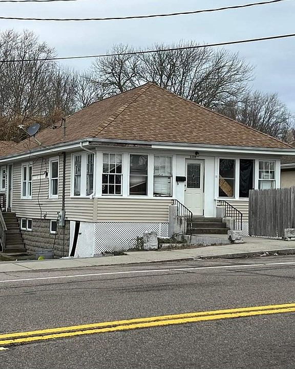 1139 County St, Somerset, MA 02726 Zillow