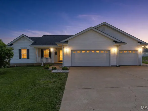 38 Elk Dr, Farmington, MO 63640