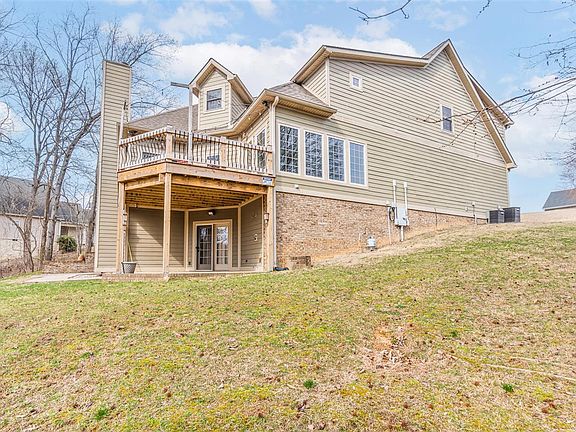 4th image of 415 Barren Trace Rd