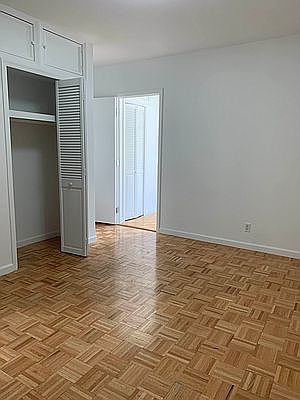 1st image of 365 Broome St APT 9